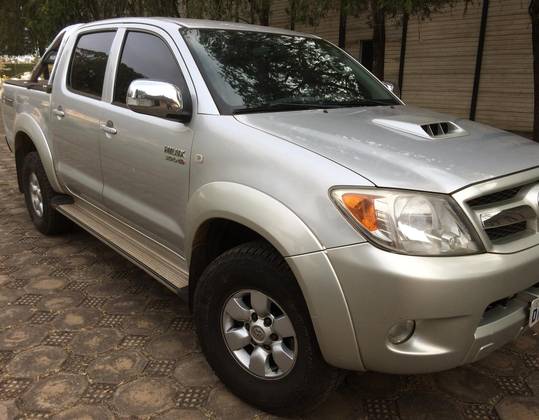 TOYOTA HILUX 3.0 SRV 4X4 CD 16V TURBO INTERCOOLER DIESEL 4P AUTOMÁTICO